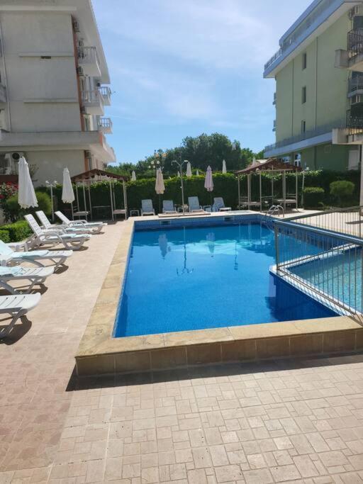 Луксозен Апартамент Срещу Какао Sunny Beach Ngoại thất bức ảnh